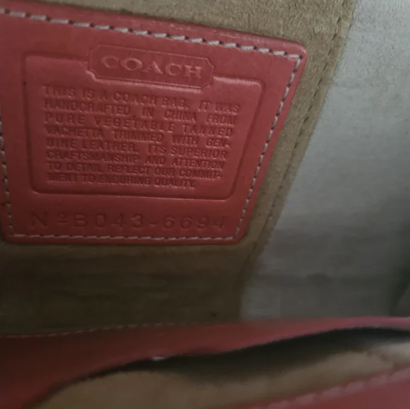 Coach Italian Leather Oversized Clutch - Picture 11 of 12